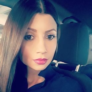 Meet your Posher, Ana